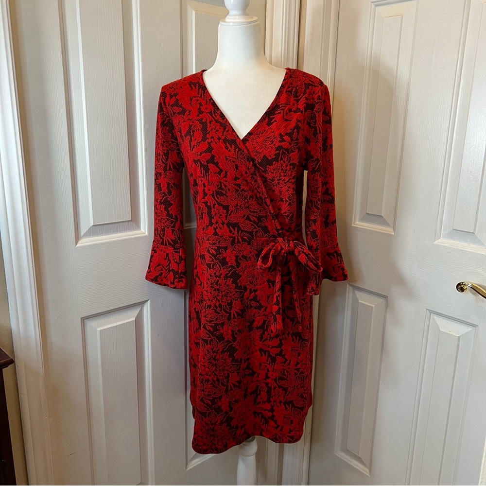 Tacera V Neck Red Black Floral 3/4 Bell Sleeve Bow Sash Dress Size Medium